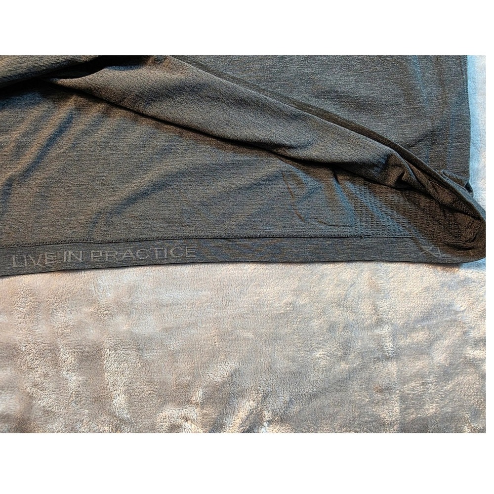 Lululemon Metal Vent Tech Shirt Mens XL Grey Short Sleeve Workout Training Top - Picture 2 of 7